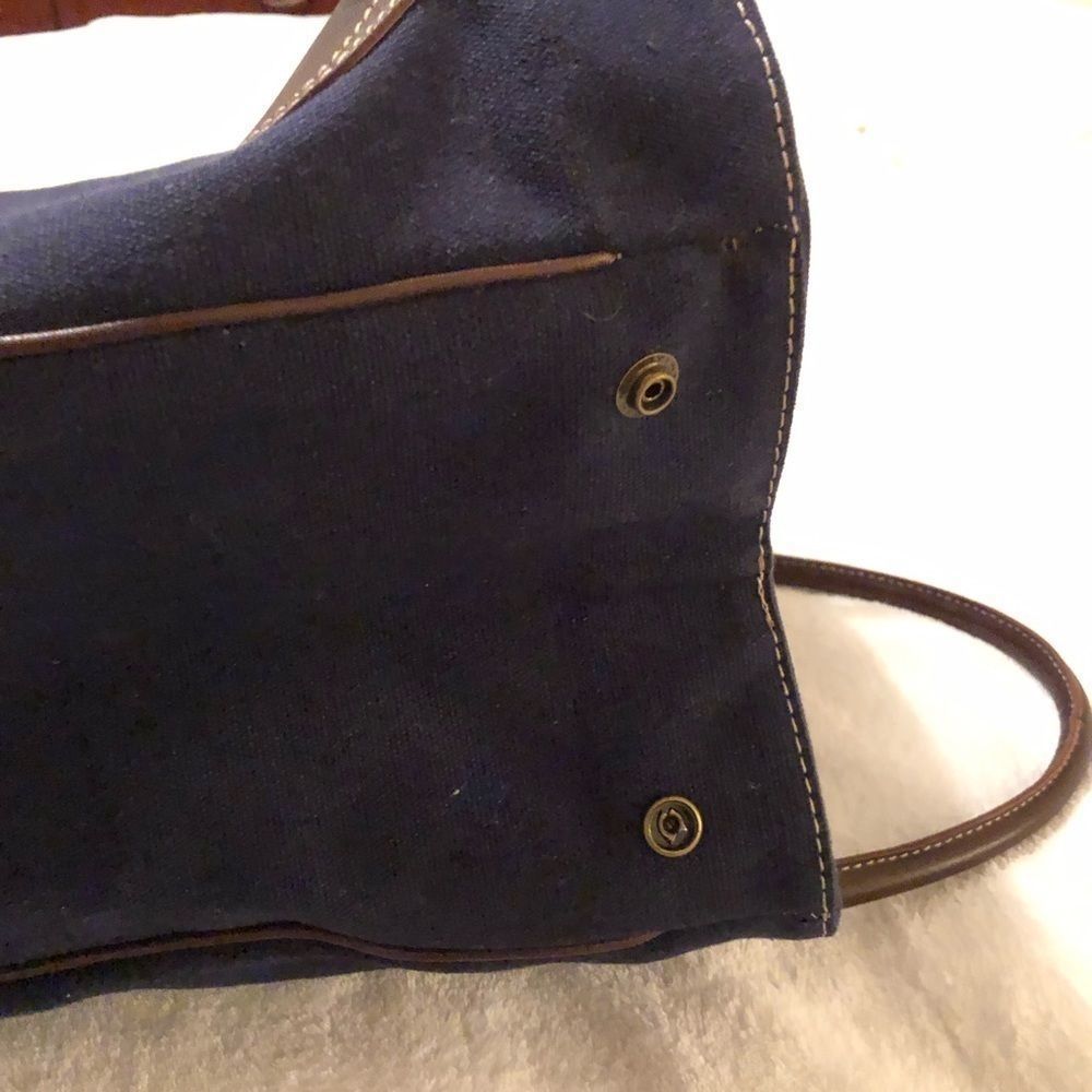 Large tote - Picture 8 of 8